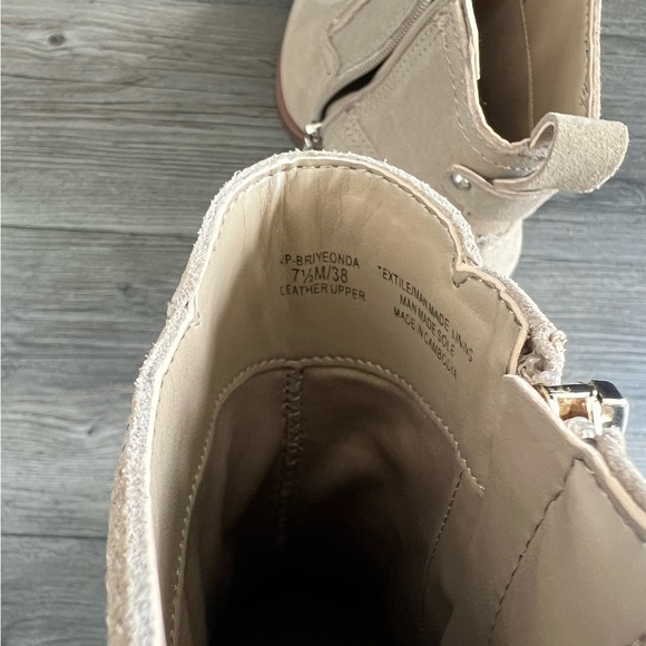 Vince Camuto Briyeonda Western Bootie size 7.5 - Picture 5 of 7